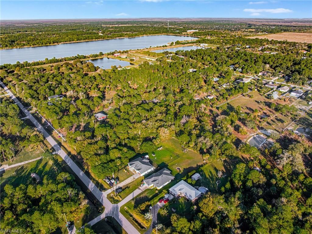 68th Ave Ne, Naples, FL 34120 Photo