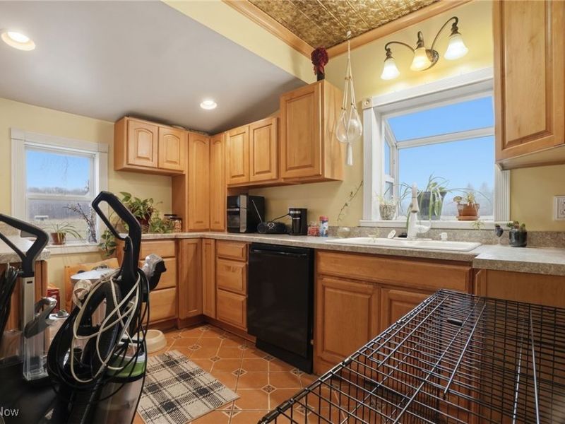 2146 Clay Road, Dorset, OH 44032 Photo 8