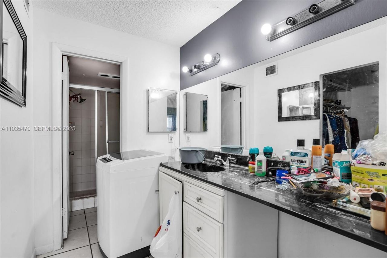 3360 Spanish Moss Ter, Unit 304, Lauderhill, FL 33319 Photo