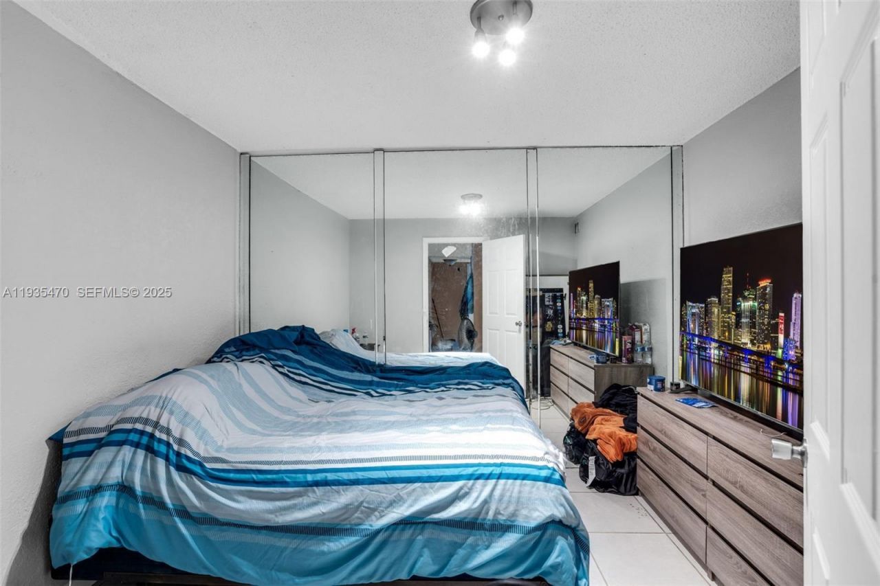 3360 Spanish Moss Ter, Unit 304, Lauderhill, FL 33319 Photo