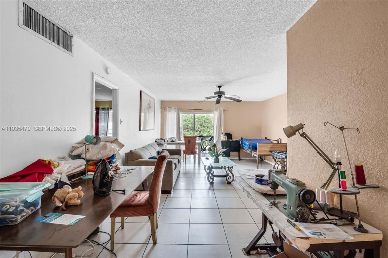 3360 Spanish Moss Ter, Unit 304, Lauderhill, FL 33319 Photo