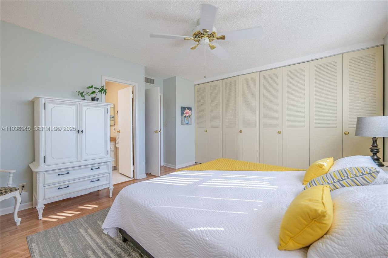 3501 NW 47th Ave , Unit 604, Lauderdale Lakes, FL 33319 Photo