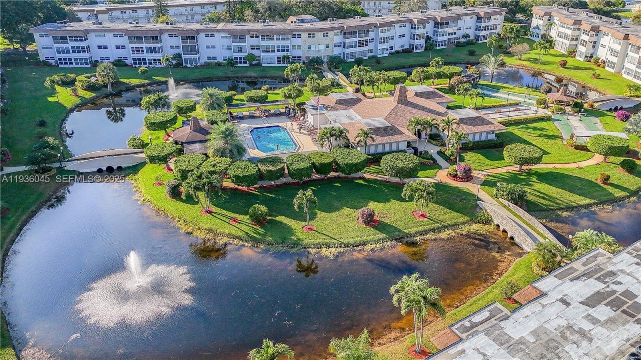 3501 NW 47th Ave , Unit 604, Lauderdale Lakes, FL 33319 Photo
