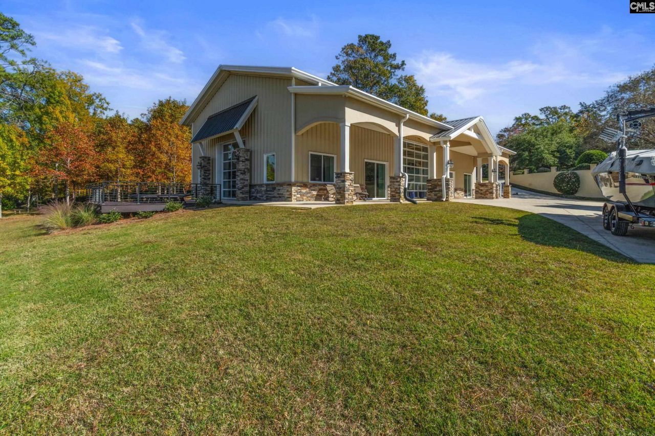 512 Stucks Point Drive  Photo 14