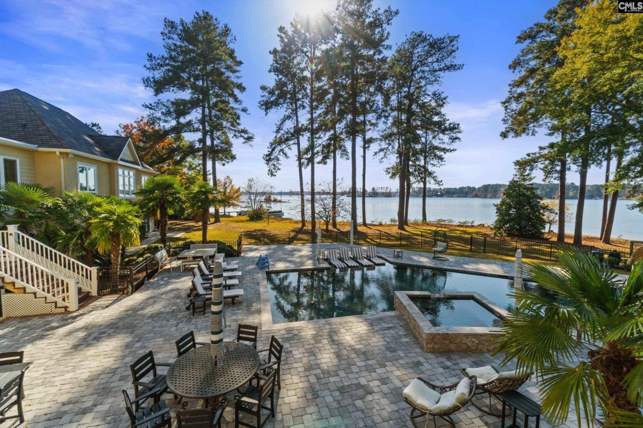 512 Stucks Point Drive  Photo 20