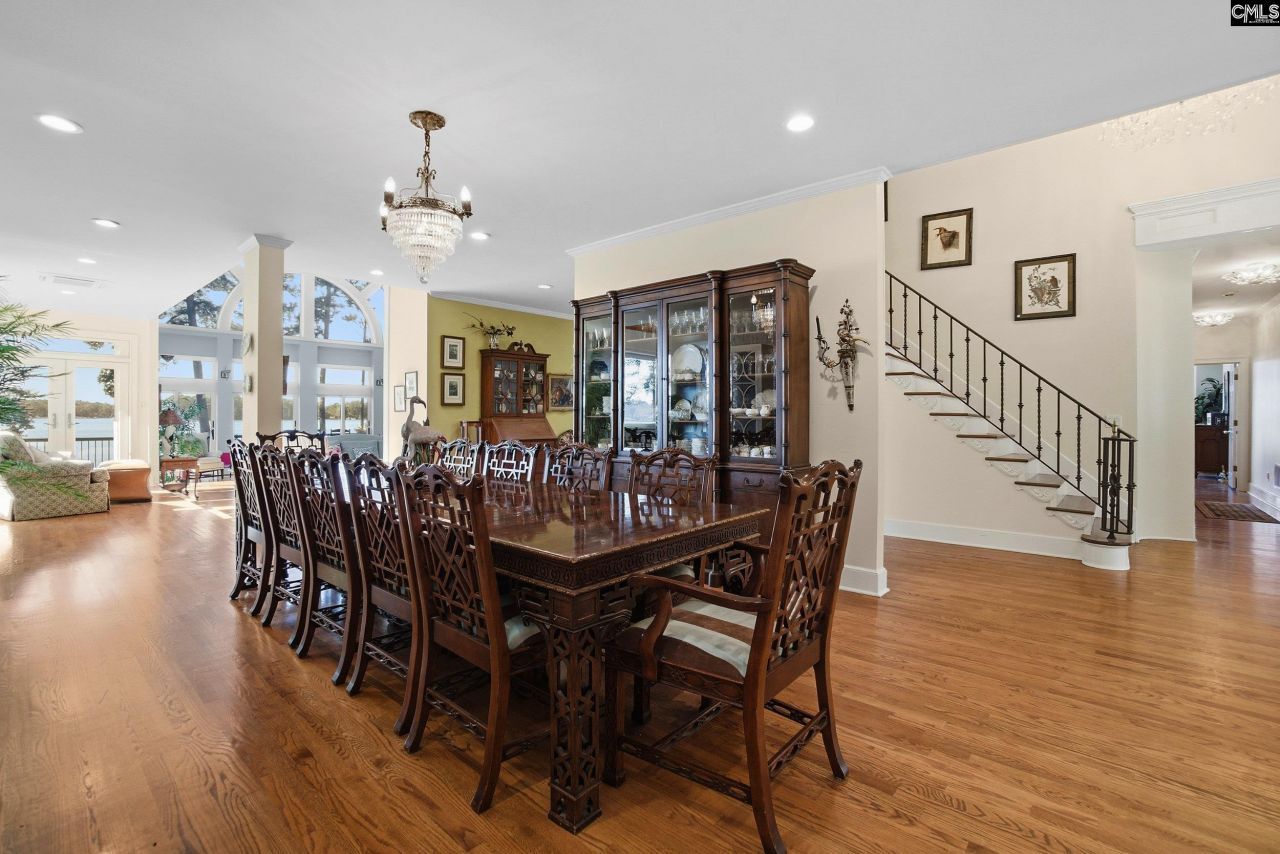 512 Stucks Point Drive  Photo 24