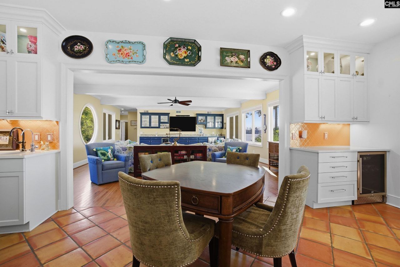 512 Stucks Point Drive  Photo 32