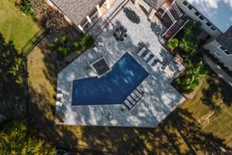 512 Stucks Point Drive  photo 4