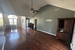 3315 Oleander Drive photo 4