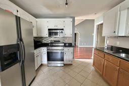 3315 Oleander Drive photo 4