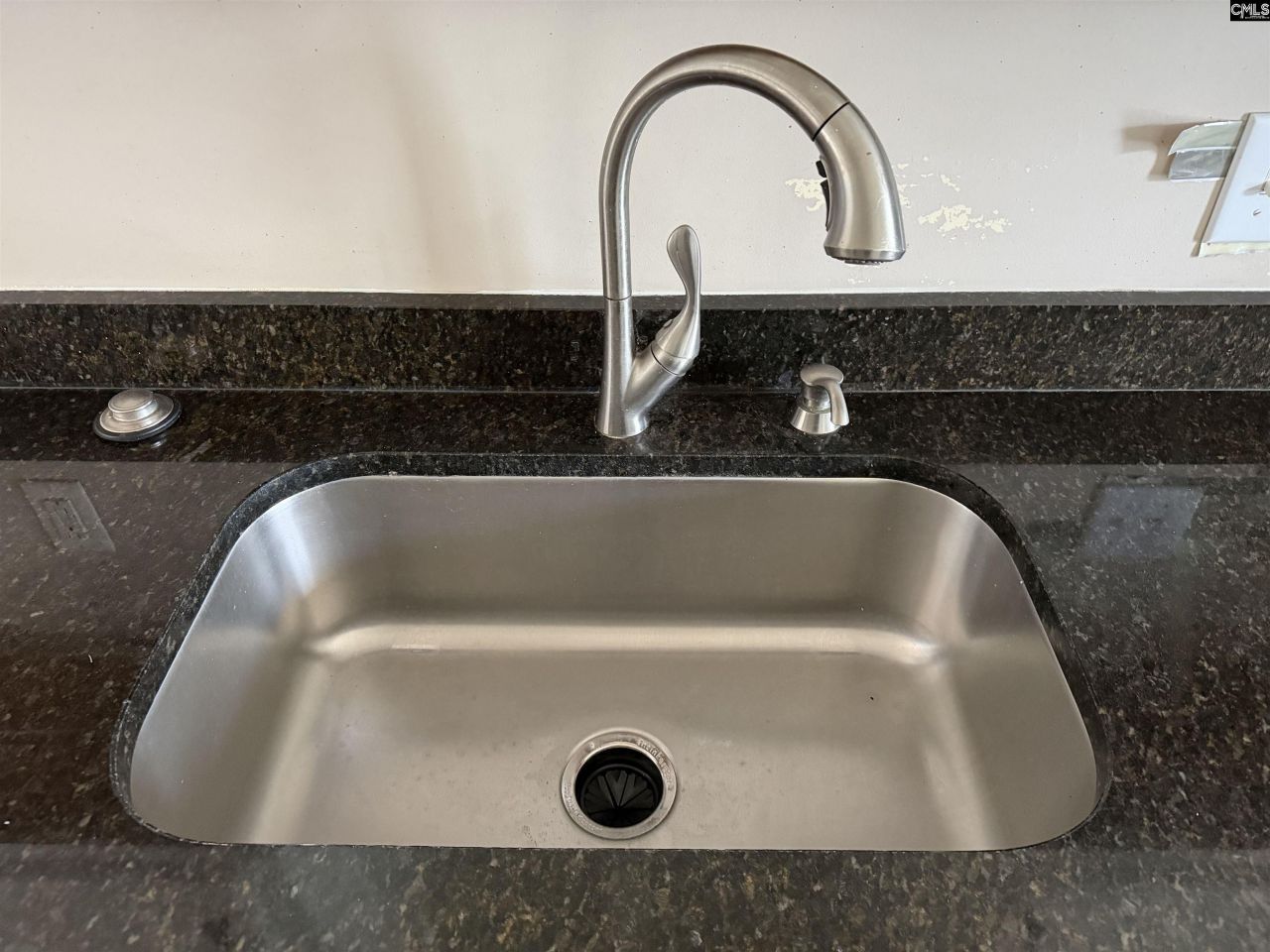 3315 Oleander Drive Photo 7