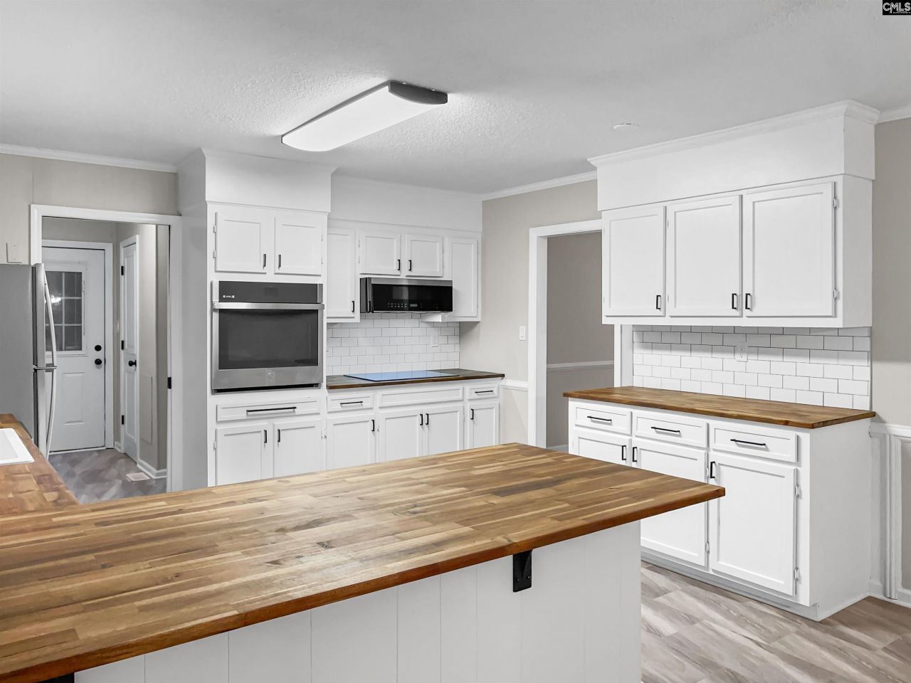 416 Day Drive Photo 15