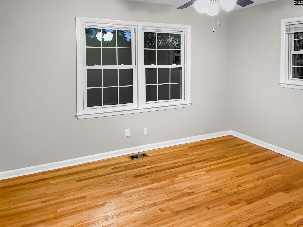 416 Day Drive Photo 32