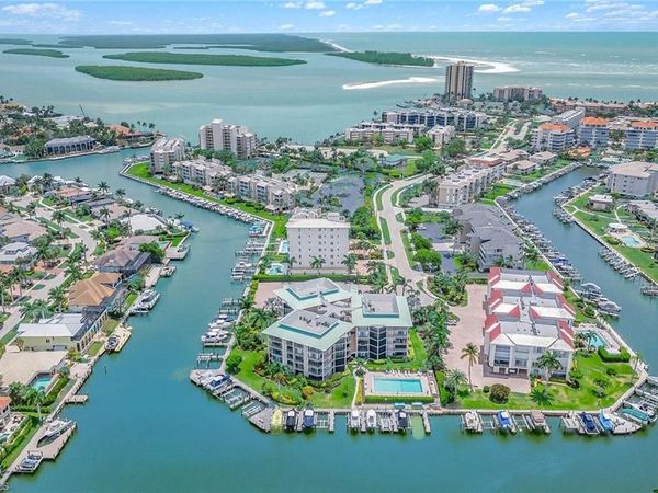845 Collier CT, Unit 106, MARCO ISLAND, FL 34145