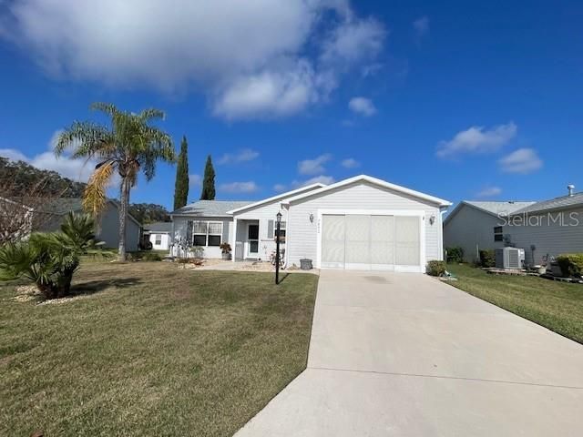 704 Ellsworth Way, The Villages, FL 32162 Main Photo