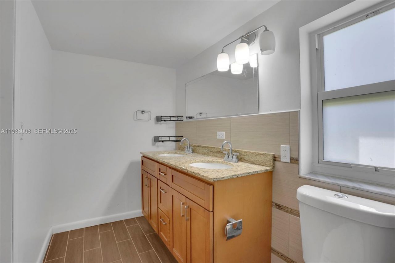 510 N 69th Ave , Hollywood, FL 33024 Photo