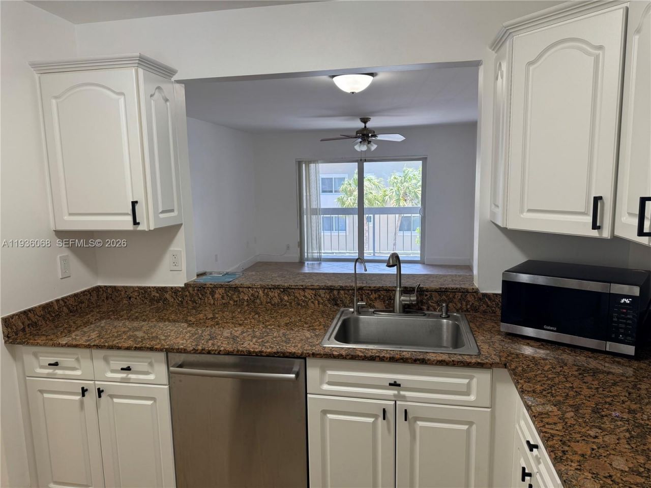 7703 Camino Real, Unit A-307, Miami, FL 33143 Photo