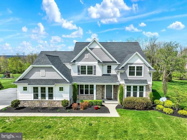 7186 STERLING ROAD, HARRISBURG, PA 17112