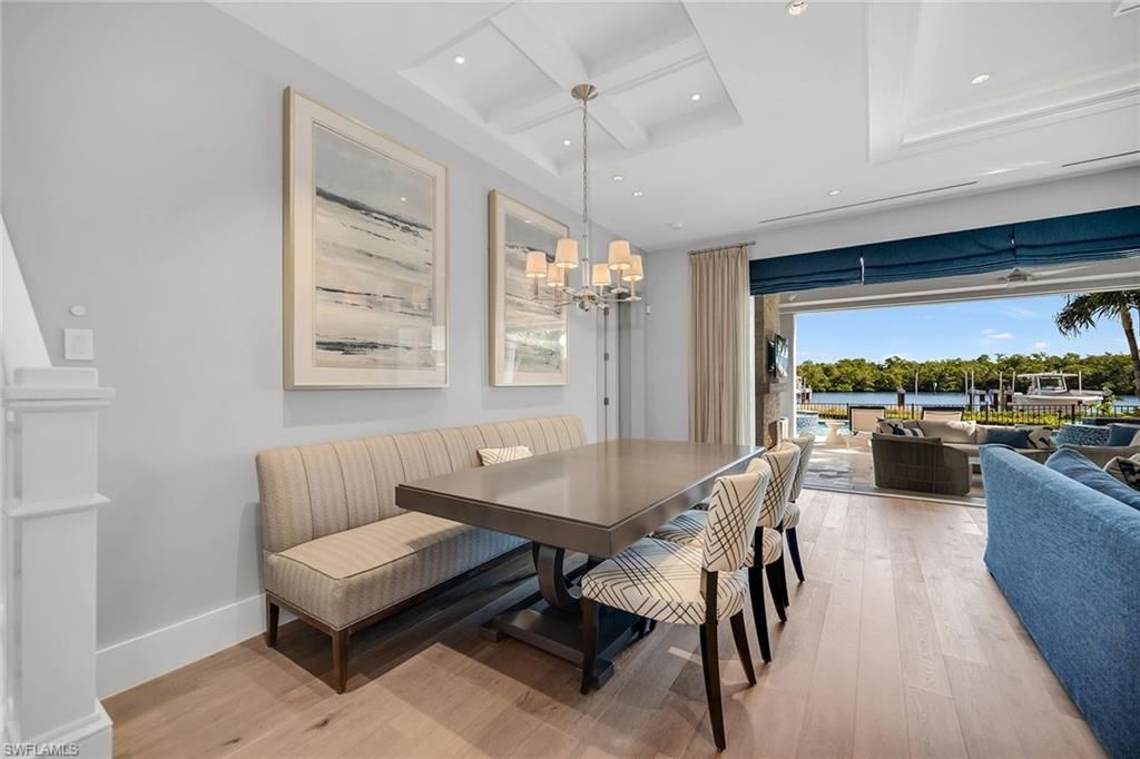 185 15th St S, Naples, FL 34102 Photo