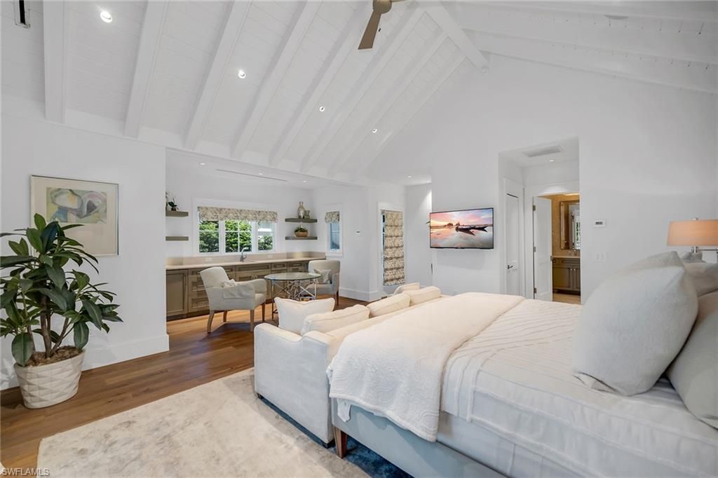 185 15th St S, Naples, FL 34102 Photo