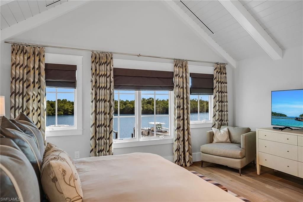 185 15th St S, Naples, FL 34102 Photo