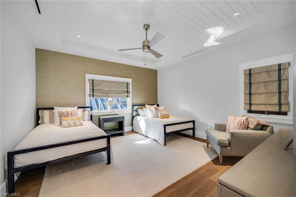 185 15th St S, Naples, FL 34102 Photo