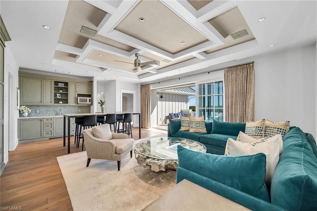 185 15th St S, Naples, FL 34102 Photo