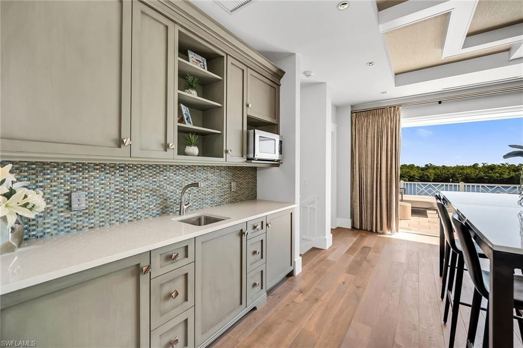 185 15th St S, Naples, FL 34102 Photo