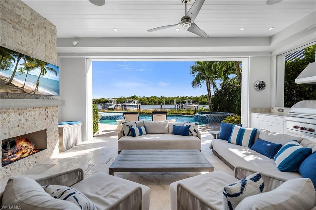 185 15th St S, Naples, FL 34102 Photo