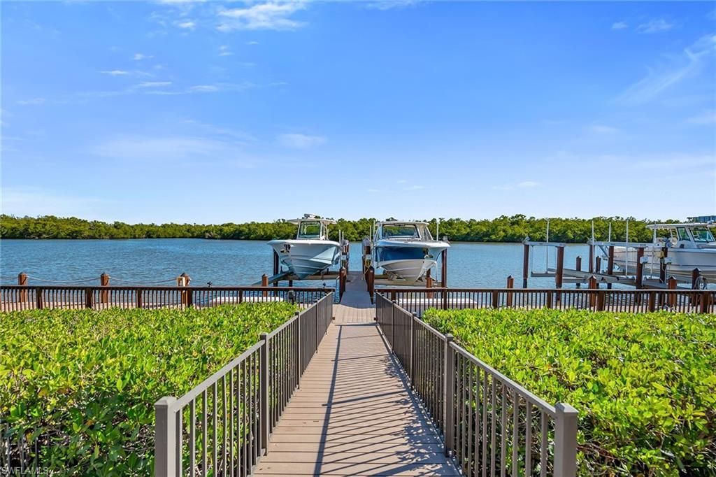 185 15th St S, Naples, FL 34102 Photo