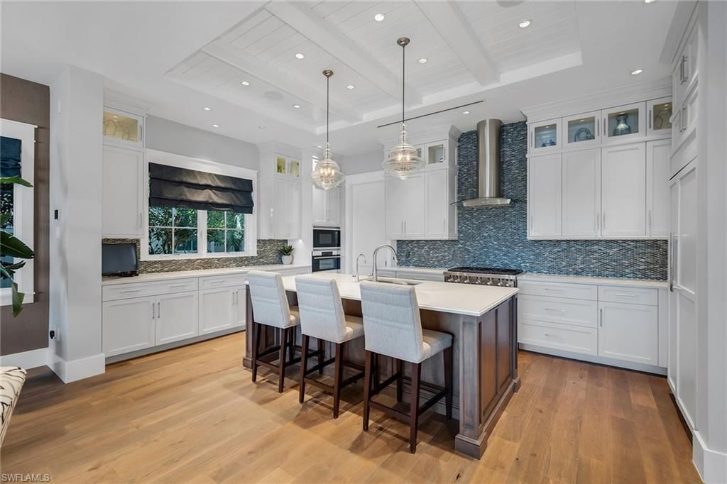 185 15th St S, Naples, FL 34102 Photo