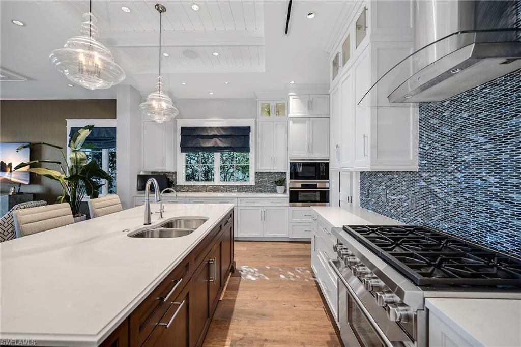 185 15th St S, Naples, FL 34102 Photo