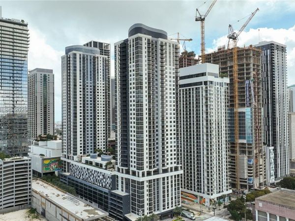 11 NE 6TH , Unit 2013, Miami, FL 33132