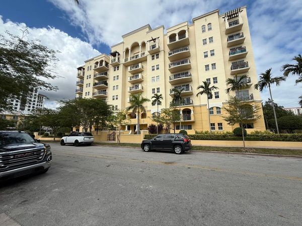 101 Sidonia Ave, Unit 301, Coral Gables, FL 33134