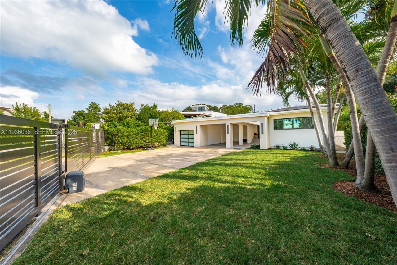 3141 N Bay Rd, Miami Beach, FL 33140 Photo