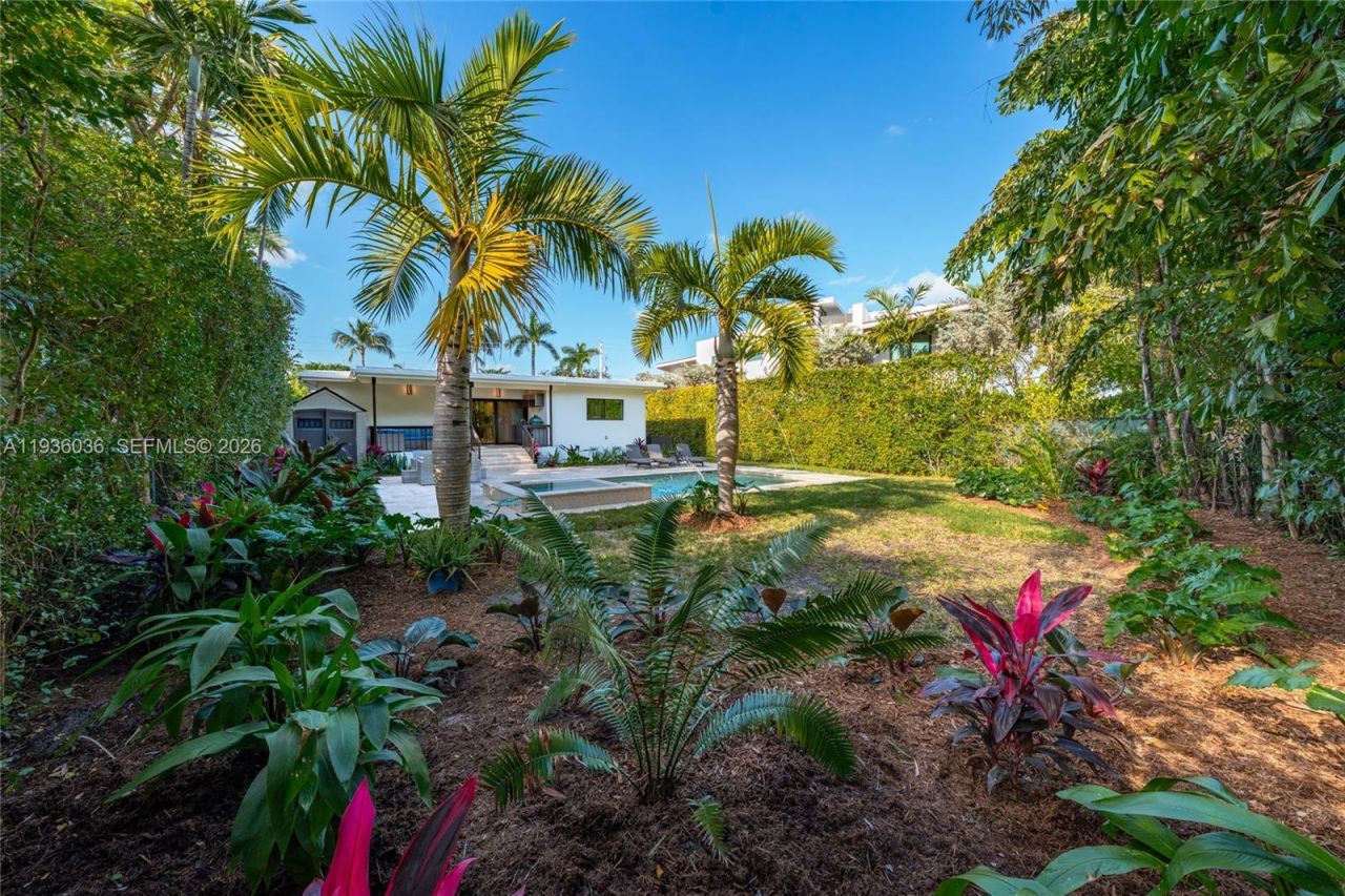 3141 N Bay Rd, Miami Beach, FL 33140 Photo