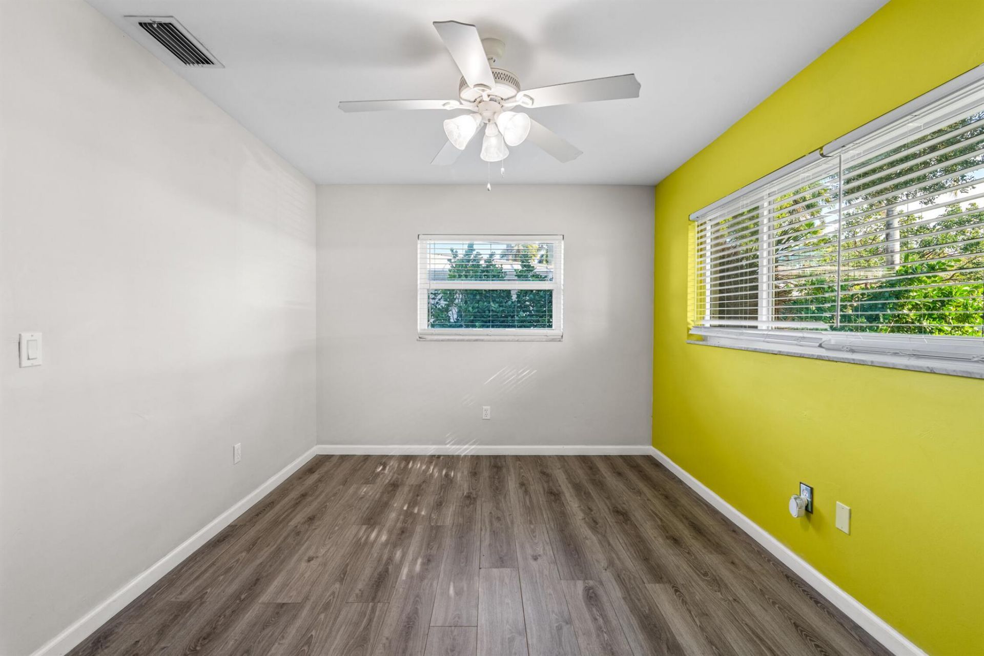 113 Park Lane E, Hypoluxo, FL 33462 Photo