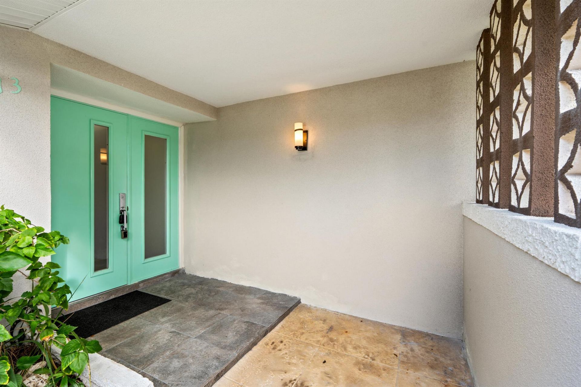 113 Park Lane E, Hypoluxo, FL 33462 Photo