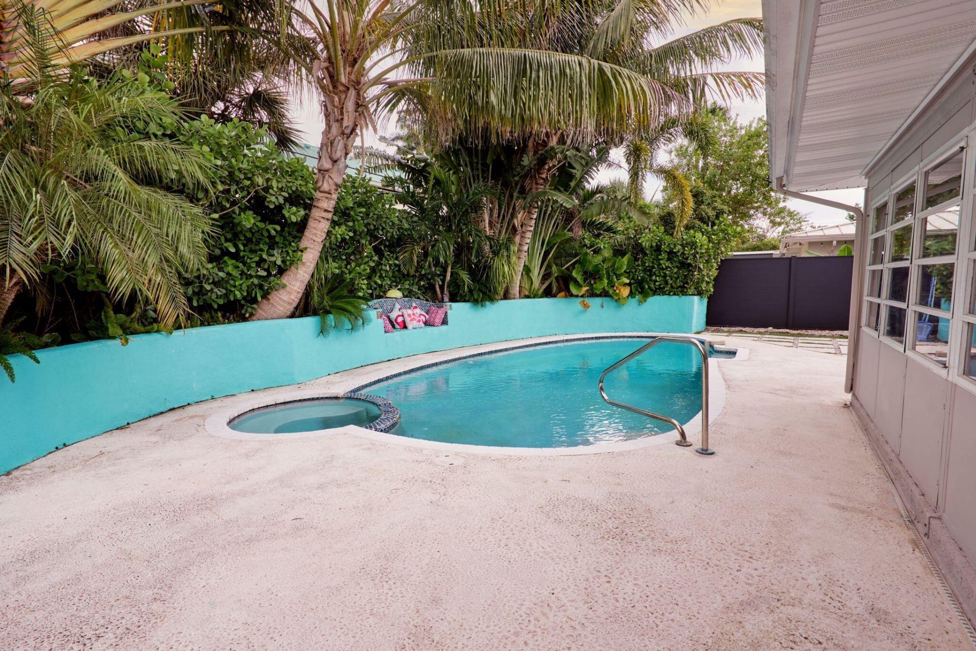 113 Park Lane E, Hypoluxo, FL 33462 Photo