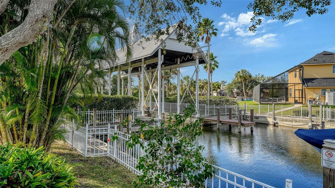 4707 Clipper Drive, Bradenton, FL 34208 Photo