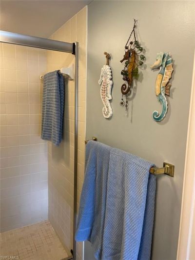 5650 Trailwinds Dr, Unit 111, Fort Myers, FL 33907 Photo