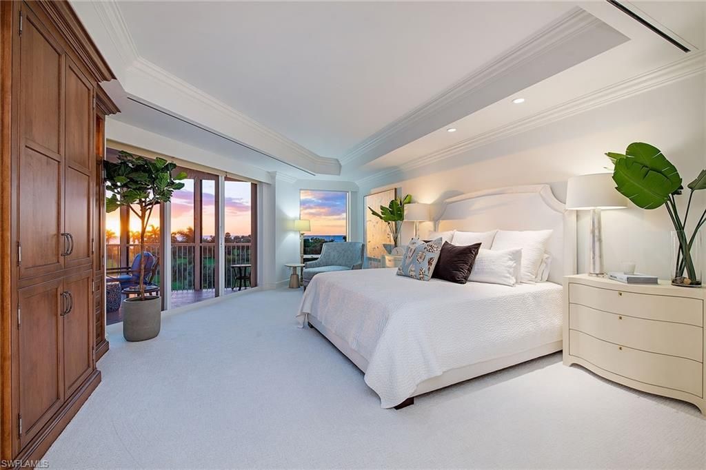 4201 Gulf Shore Blvd N, Unit 402, Naples, FL 34103 Photo