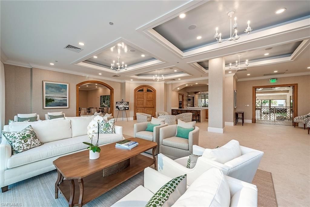 4201 Gulf Shore Blvd N, Unit 402, Naples, FL 34103 Photo