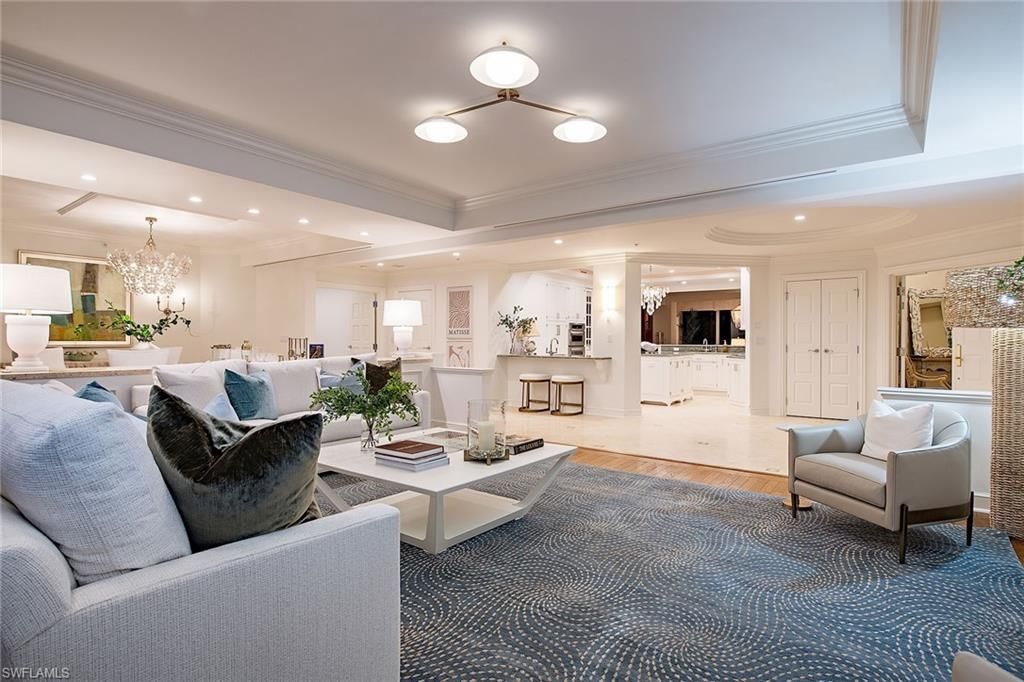 4201 Gulf Shore Blvd N, Unit 402, Naples, FL 34103 Photo