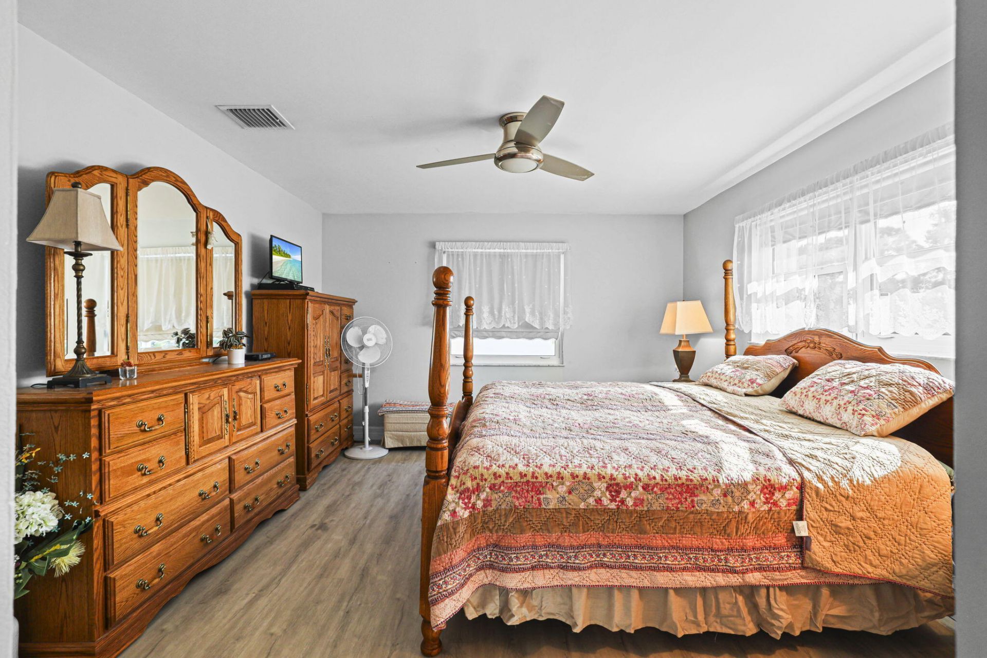 1203 S Lakes End Drive, Unit 2, Fort Pierce, FL 34982 Photo