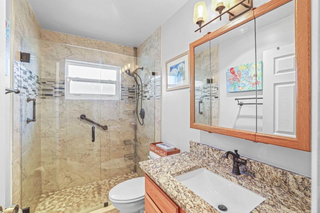 1203 S Lakes End Drive, Unit 2, Fort Pierce, FL 34982 Photo