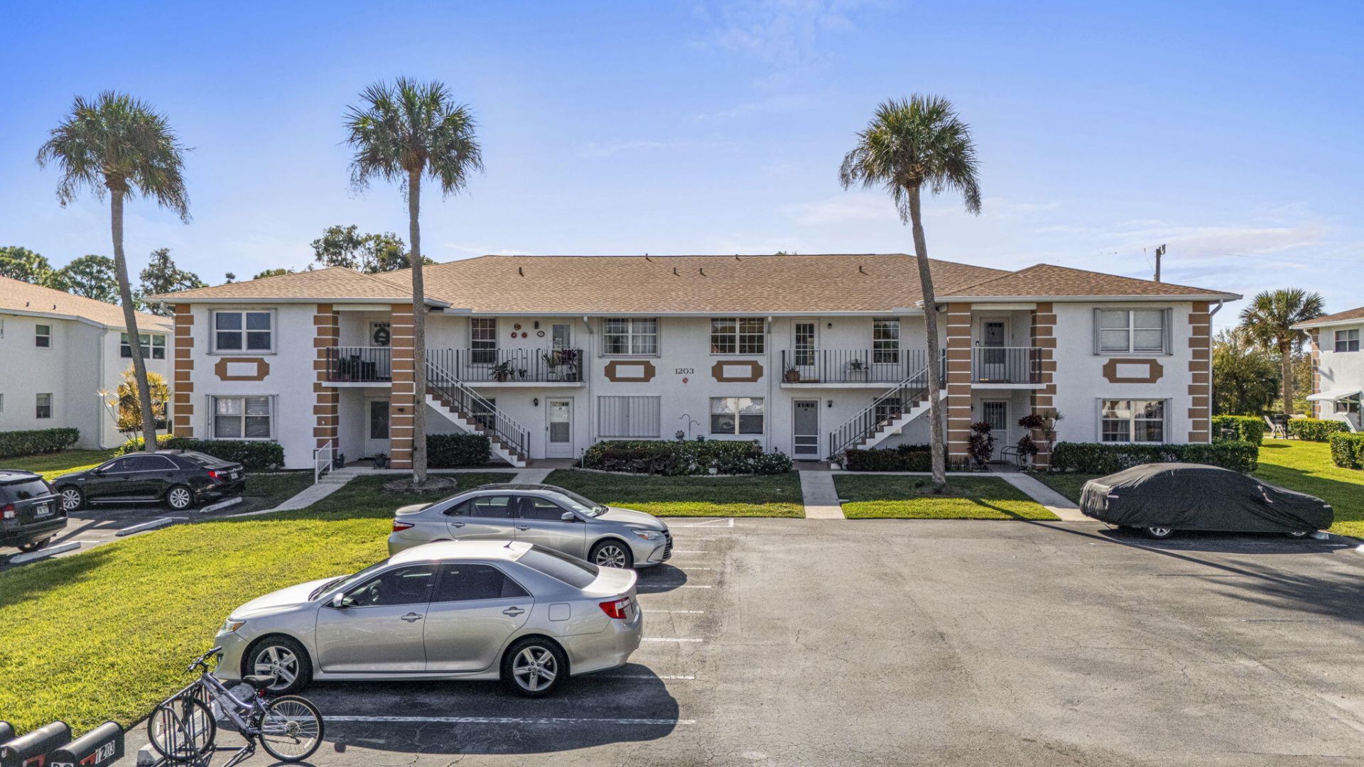 1203 S Lakes End Drive, Unit 2, Fort Pierce, FL 34982 Photo
