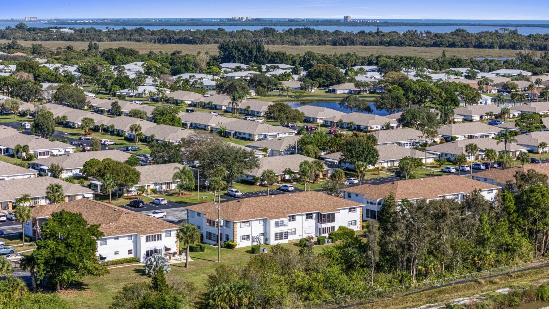 1203 S Lakes End Drive, Unit 2, Fort Pierce, FL 34982 Photo