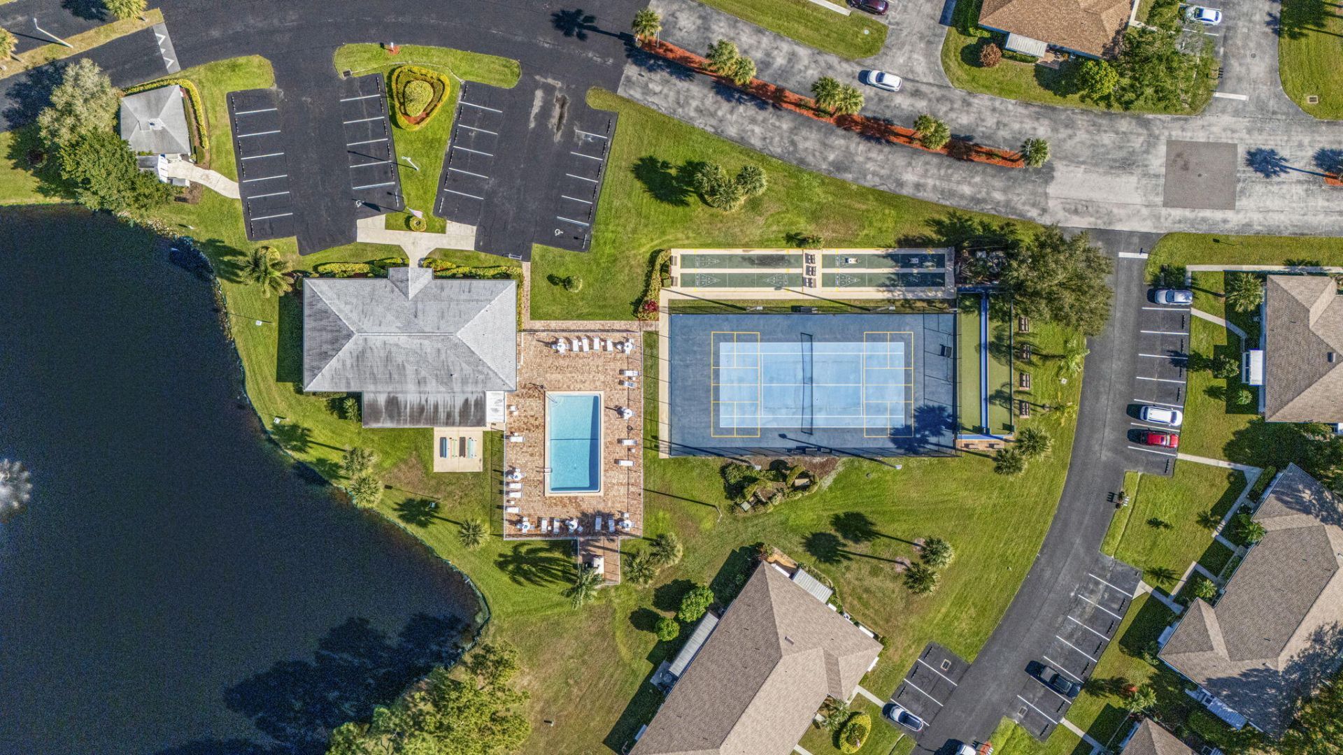 1203 S Lakes End Drive, Unit 2, Fort Pierce, FL 34982 Photo