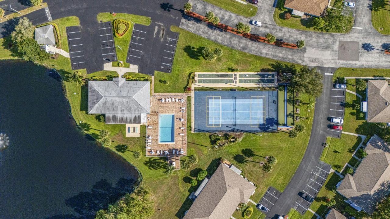 1203 S Lakes End Drive, Unit 2, Fort Pierce, FL 34982 Photo